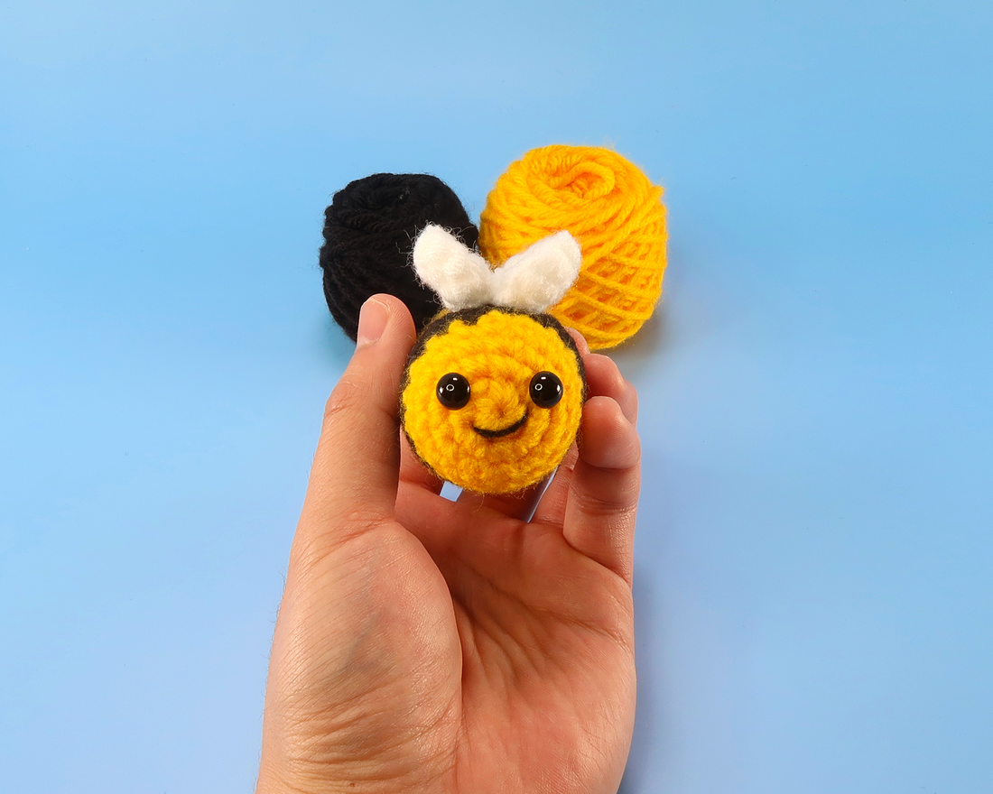 (BEST SELLER) Bumble Bee Crochet Kit π