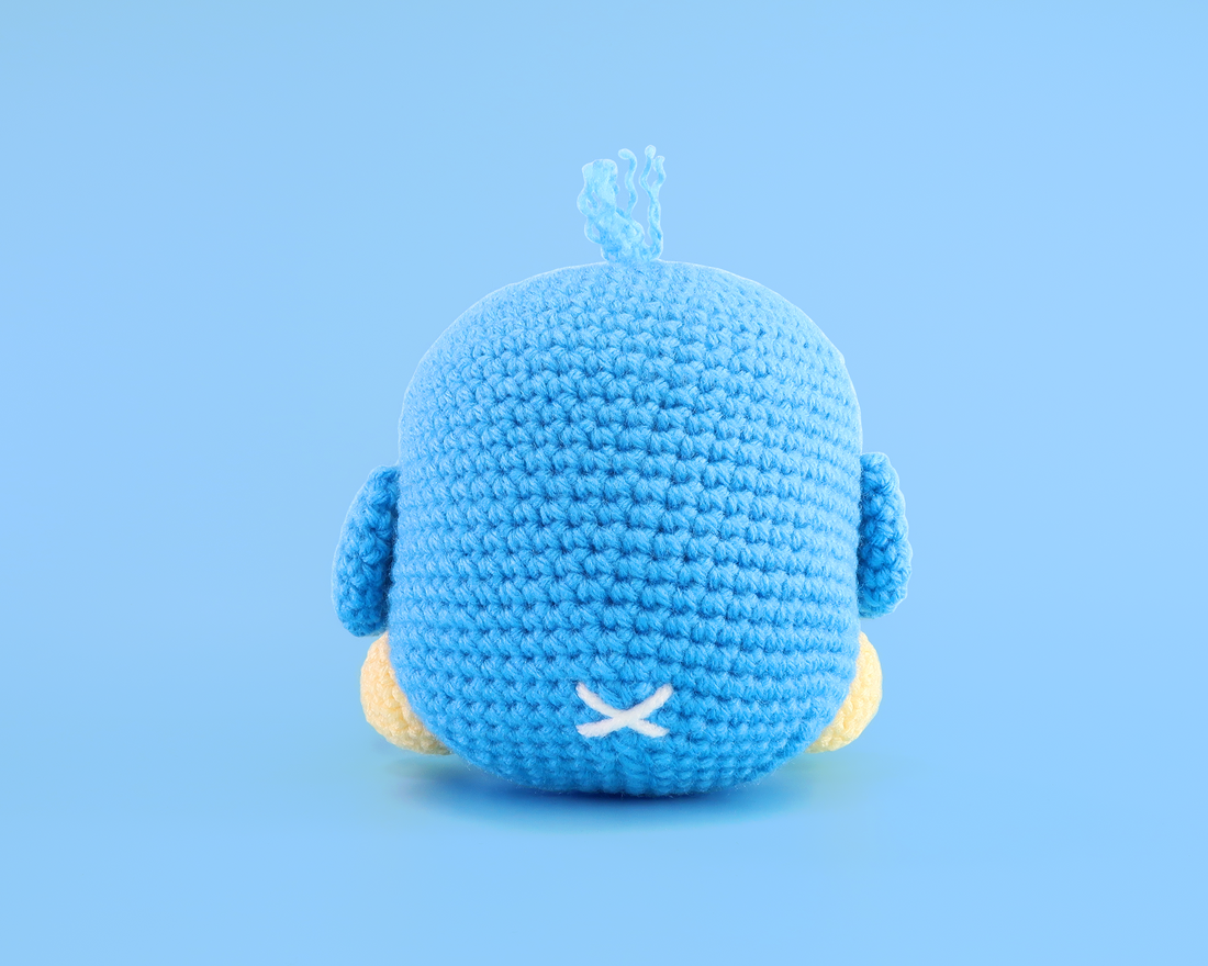 Big Penguin Crochet Kit & Pattern