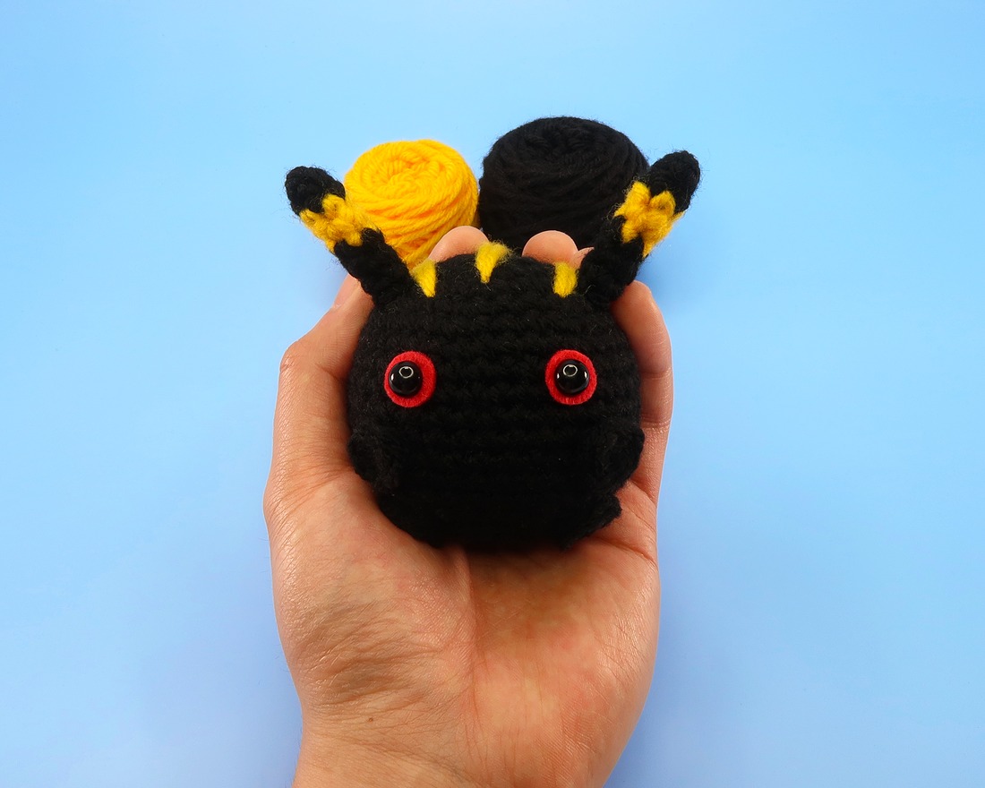 Black Cat Ball Crochet Kit & Pattern