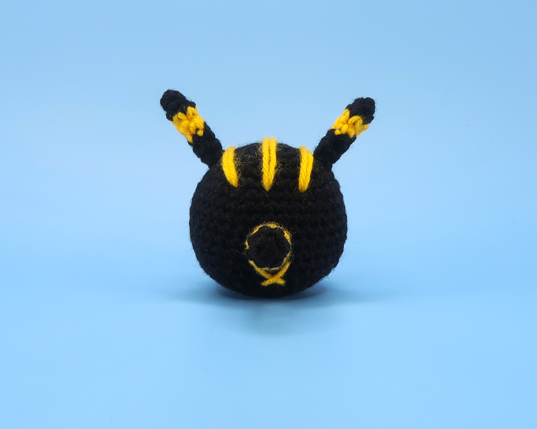 Black Cat Ball Crochet Kit & Pattern