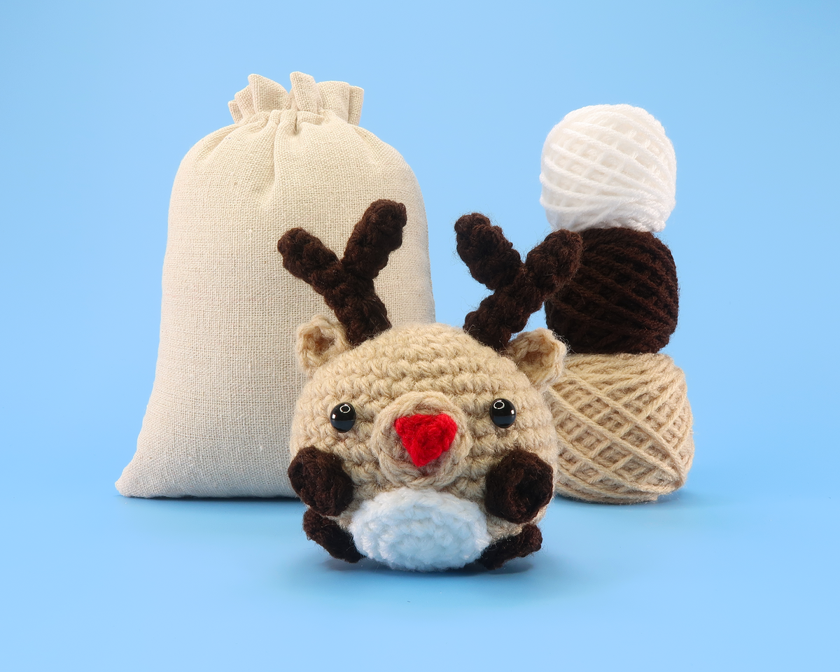 Christmas Deer Crochet Kit –