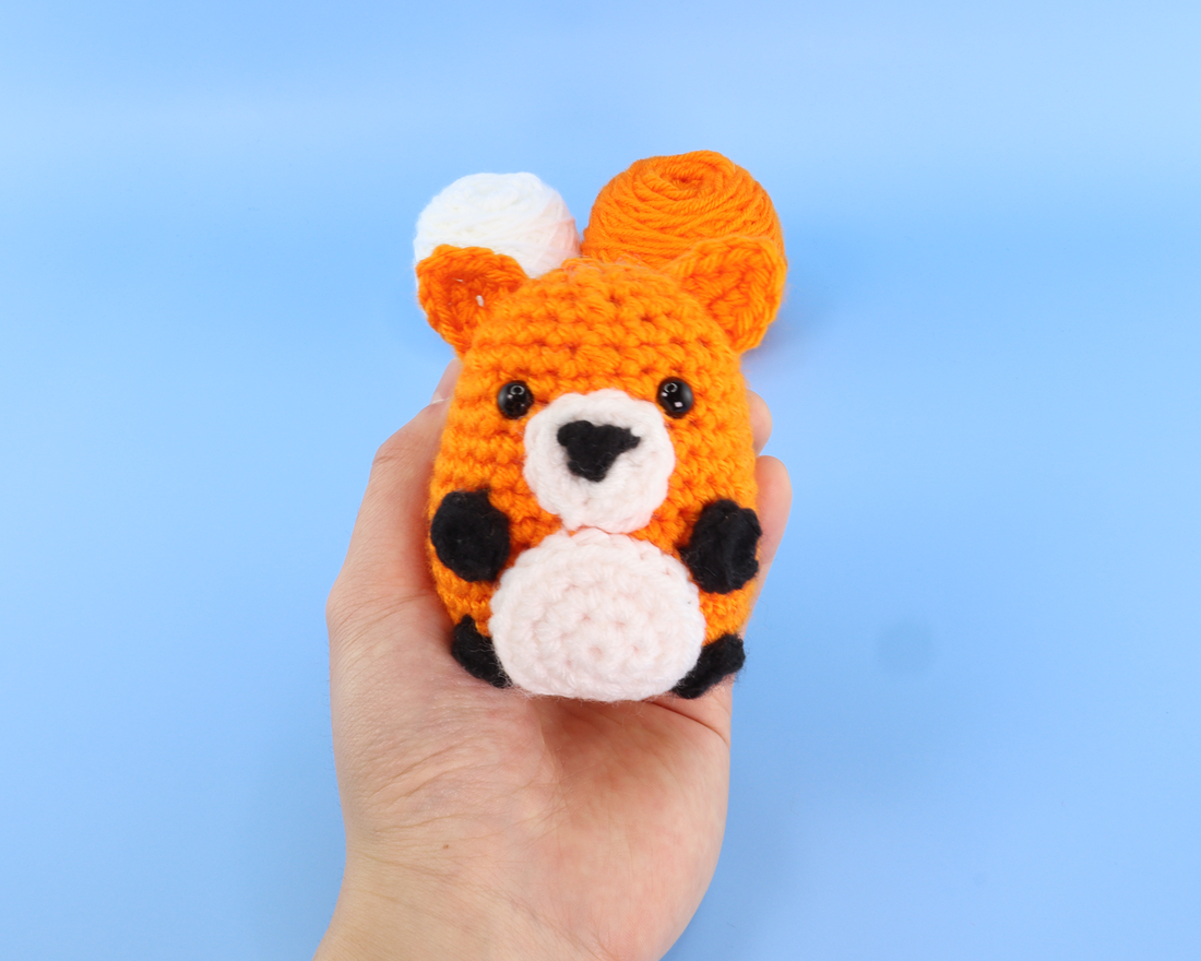 FeFe The Fox Crochet Kit