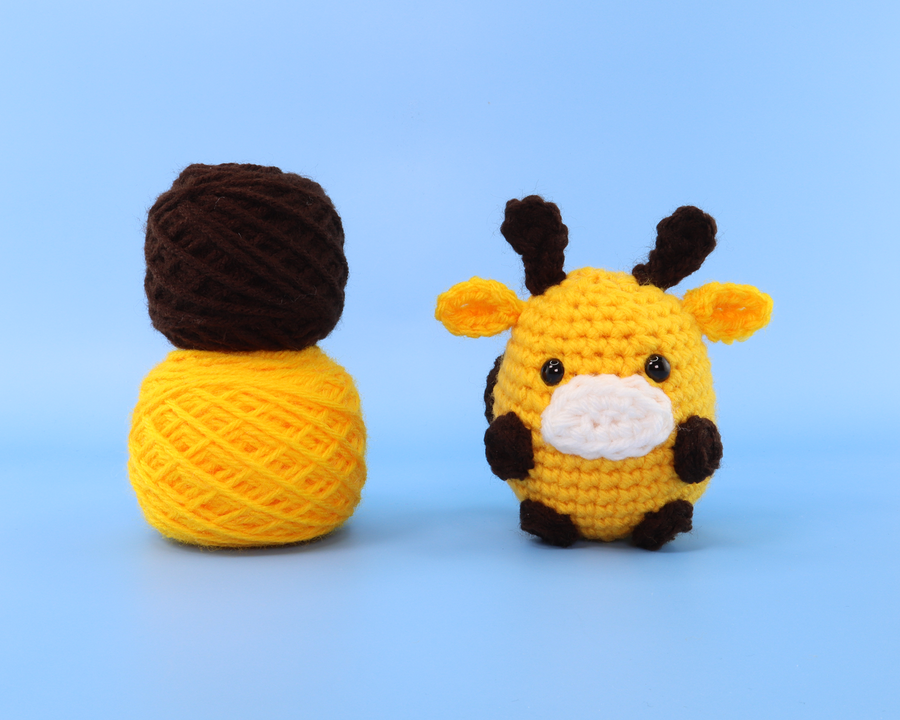 GiGi The Giraffe Crochet Kit