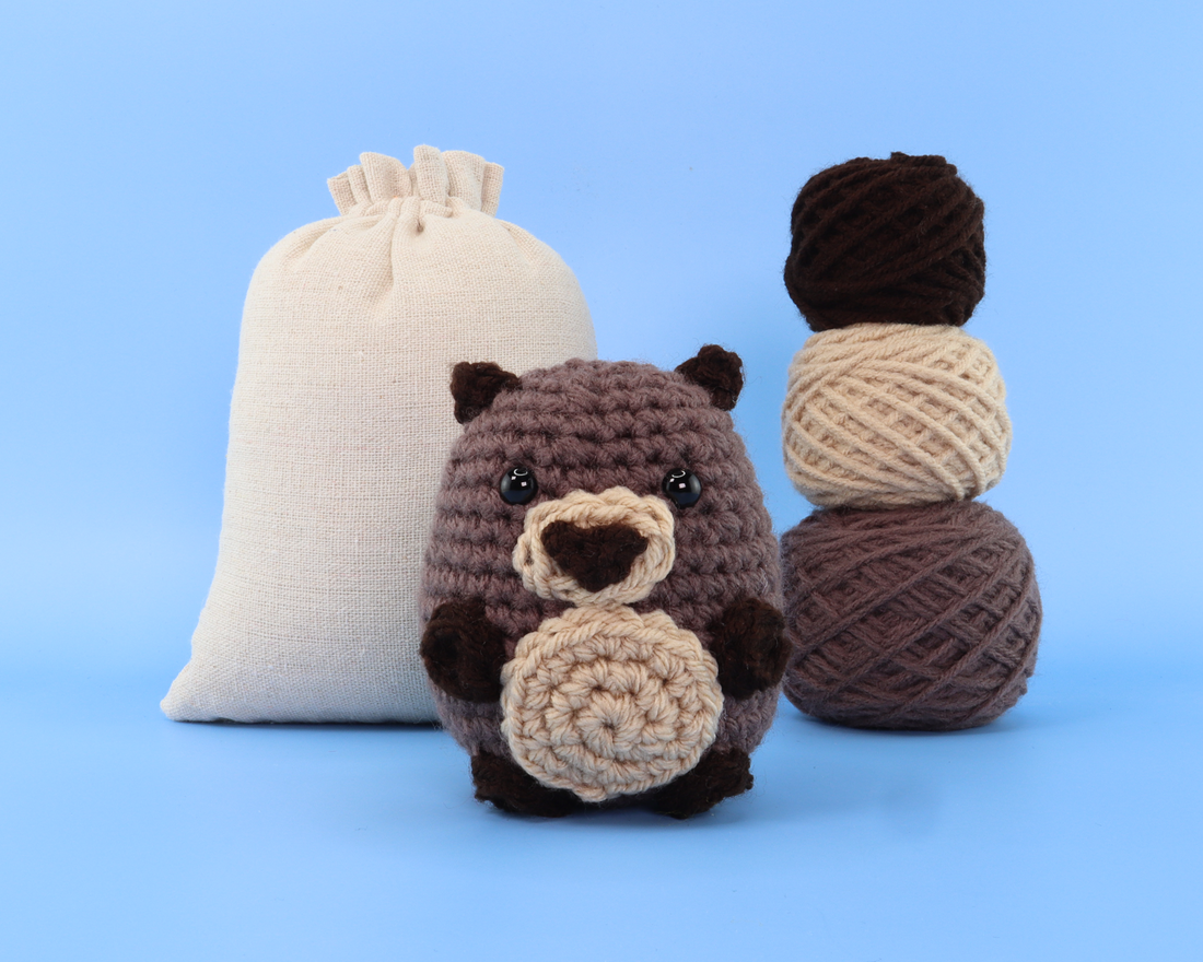 Ollie The Otter Crochet Kit