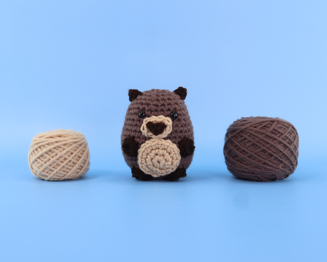 Ollie The Otter Crochet Kit