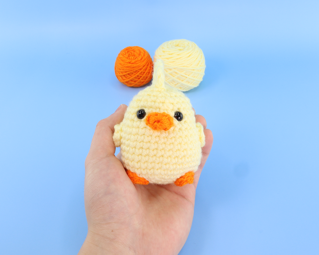 Penny The Baby Chick Crochet Kit