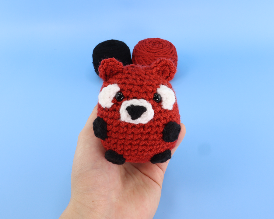 Rouge The Red Panda Crochet Kit