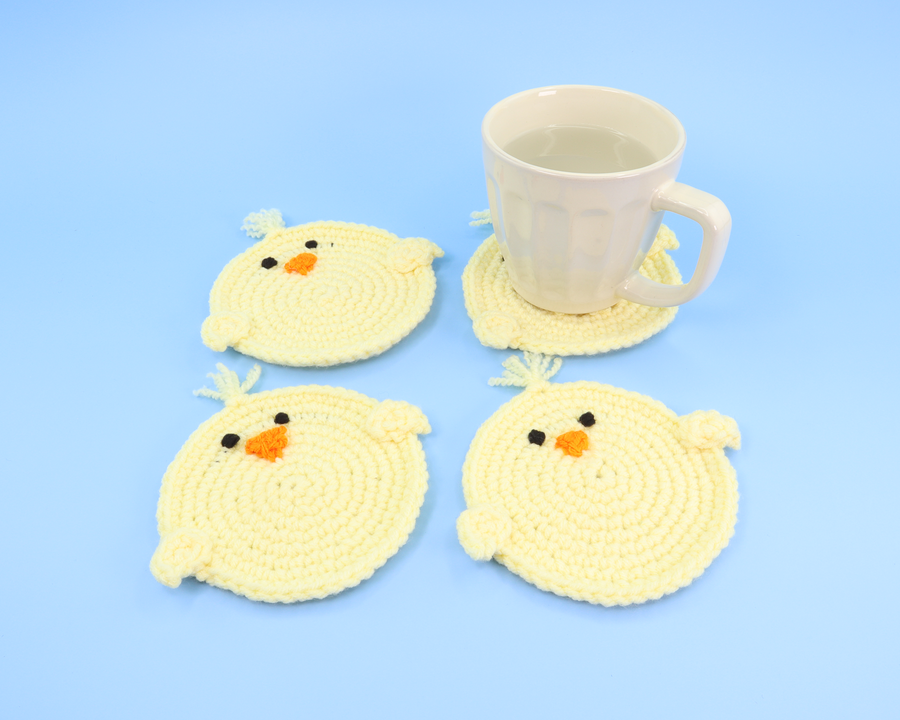 Henry The Hen Coaster Crochet Kit