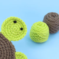 Shelldon The Turtle Coaster Crochet Kit