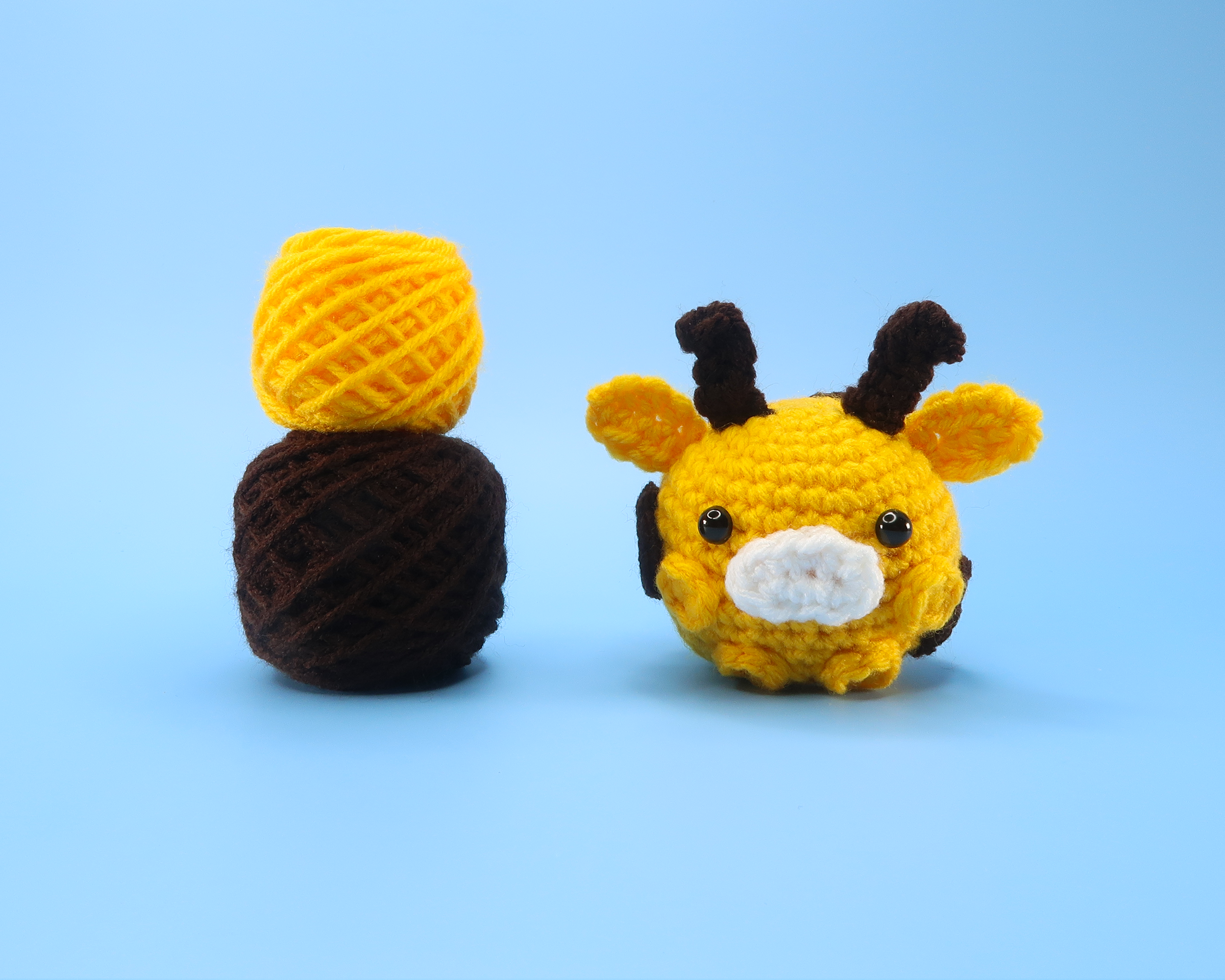 Giraffe Ball Crochet Kit & Pattern