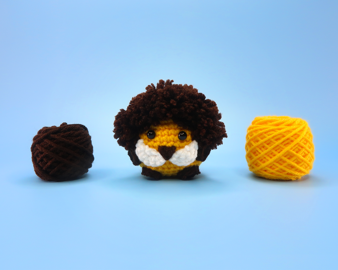 Lion Ball Crochet Kit & Pattern