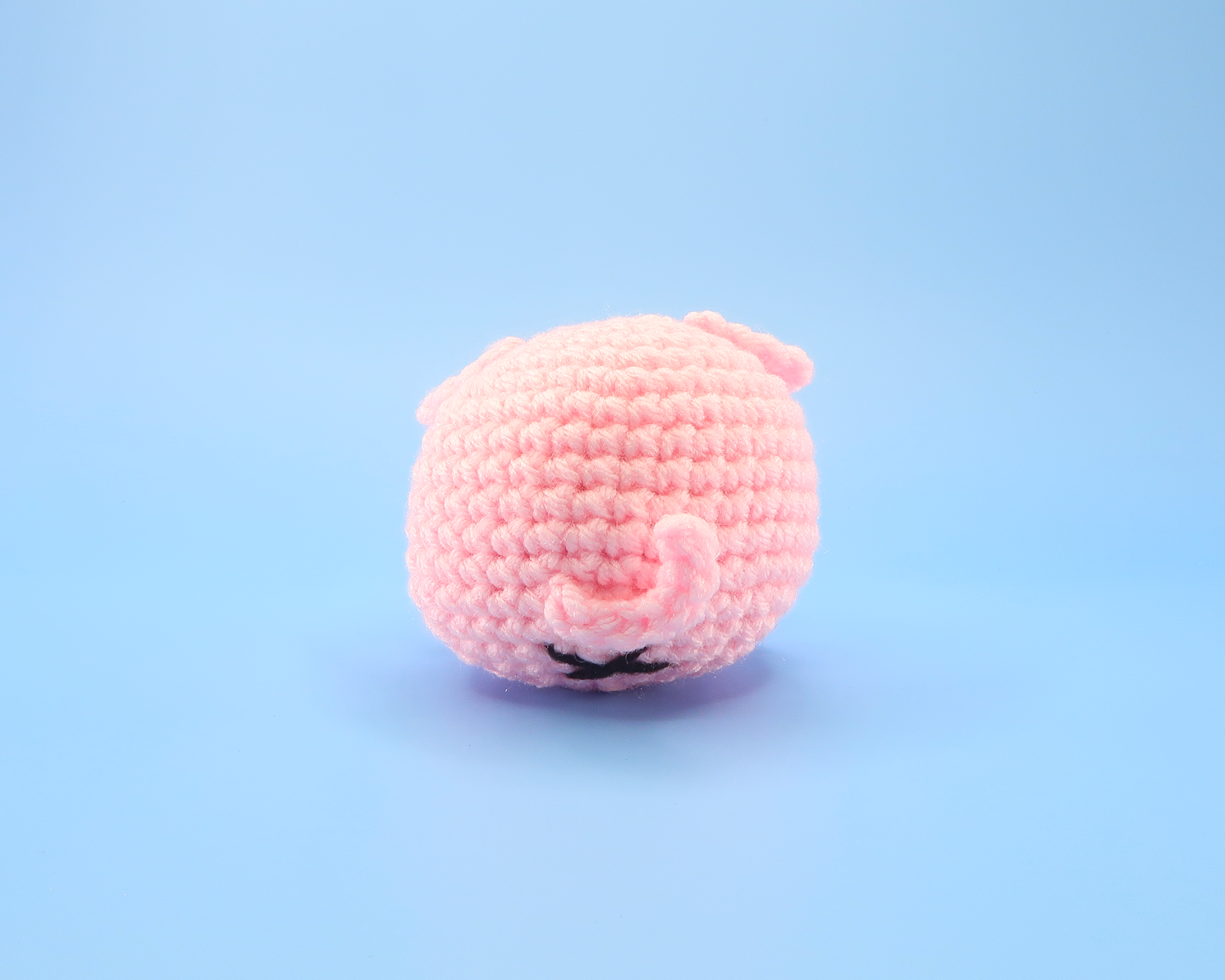 Pig Ball Crochet Kit & Pattern