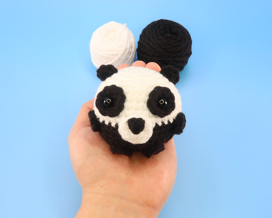 Panda Ball Crochet Kit & Pattern