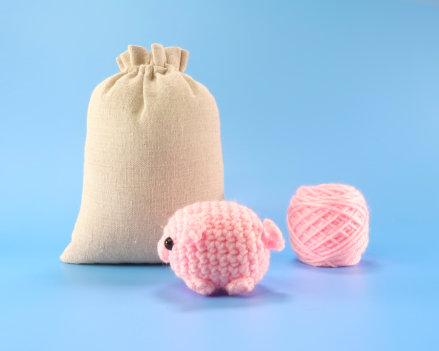 Baby Pig Crochet Kit & Pattern