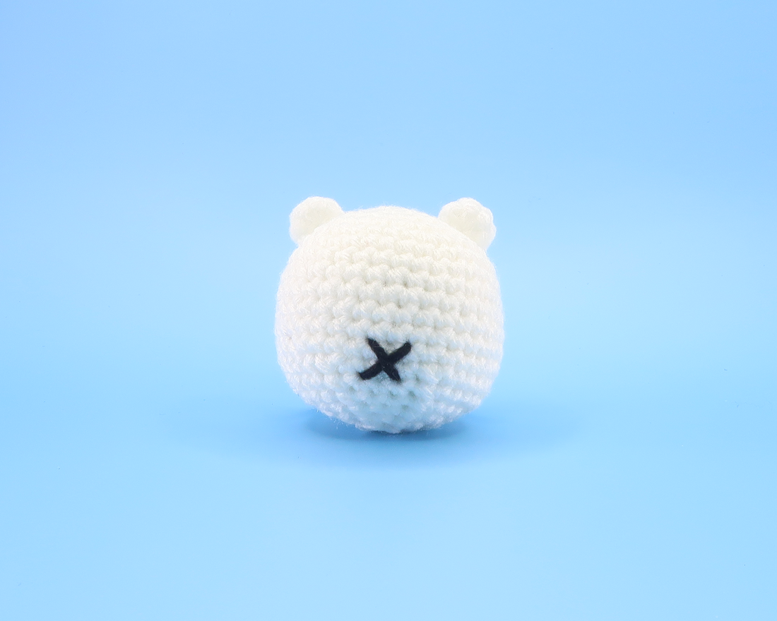 Polar Bear Ball Crochet Kit & Pattern