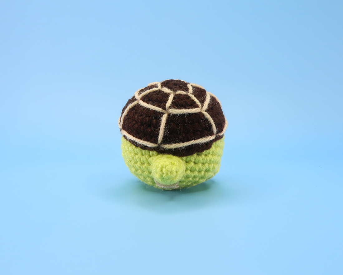 Turtle Ball Crochet Kit & Pattern